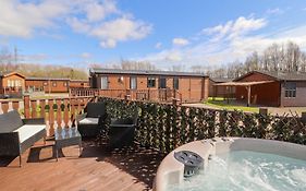Duckling Lodge